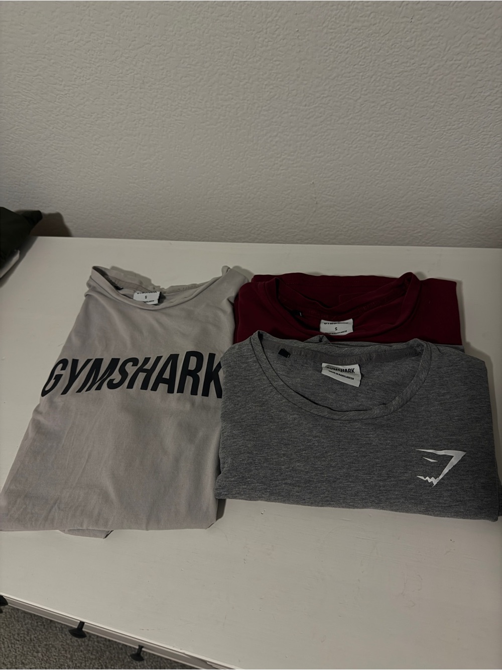 3 PK - Gymshark Short Sleeve Tees in Light Gray, Dark Gray, and Burgundy